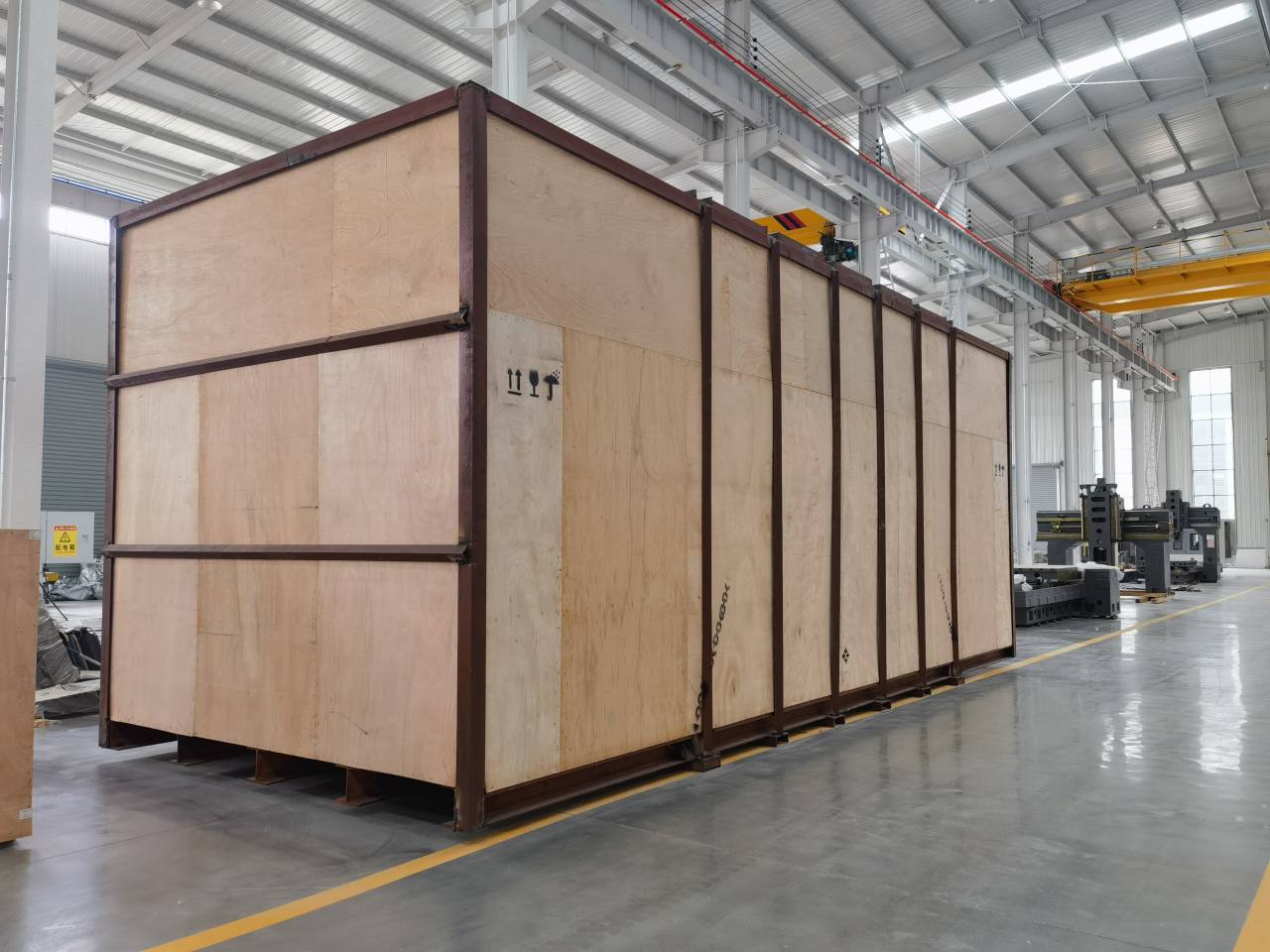 What aspects should be considered when analyzing drawings?cid=7