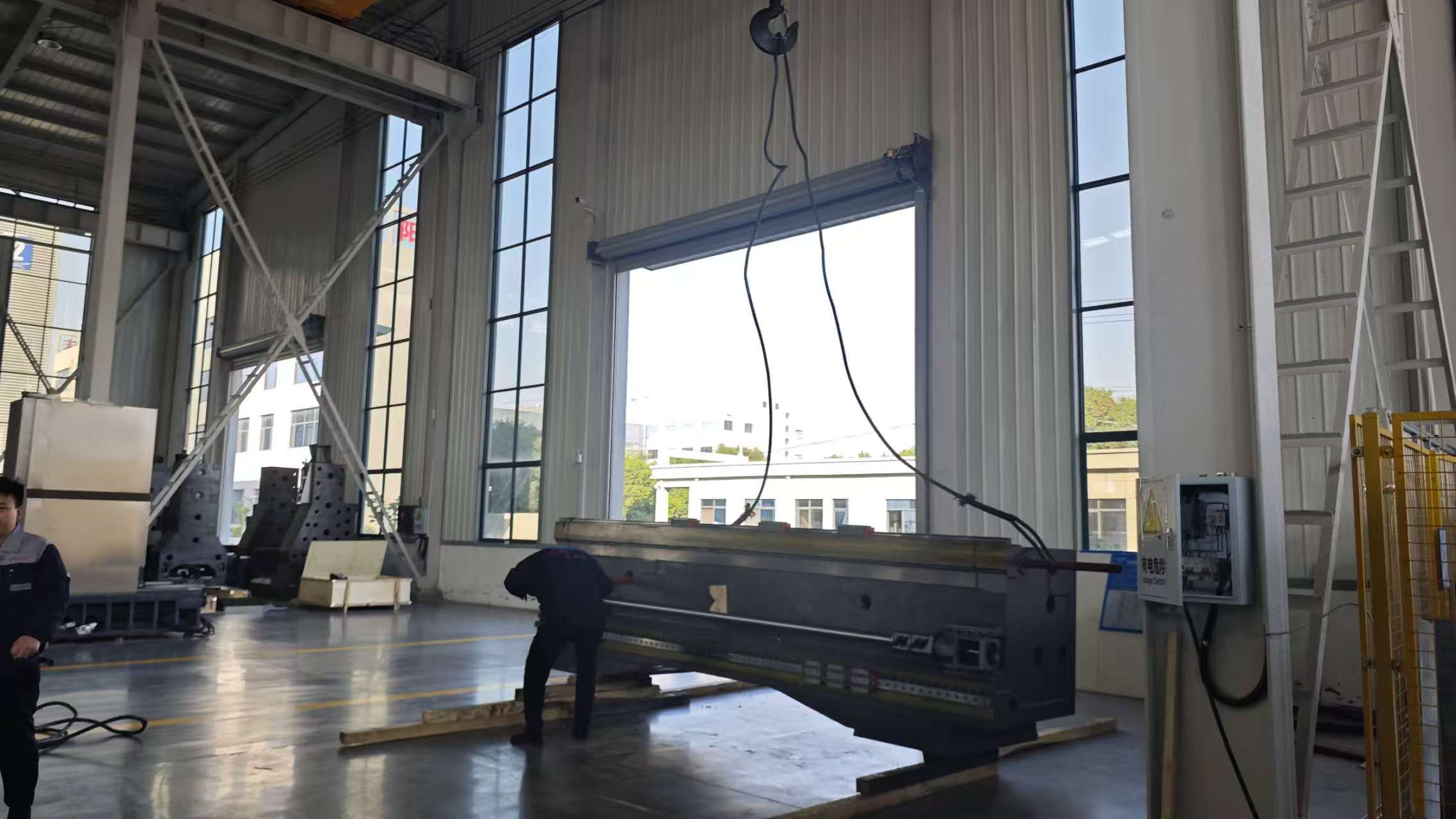 What to do if a machining center has problems such as misaligned holes substandard surface accuracy and poor part consistency