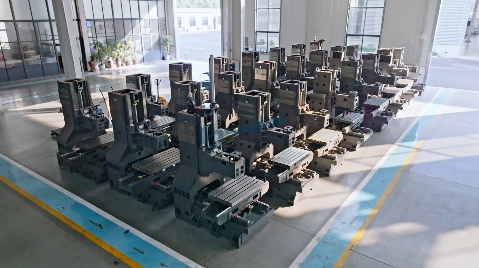 What are the repeatability accuracy standards for machining centers What are the repeatability accuracy standards for machining centers