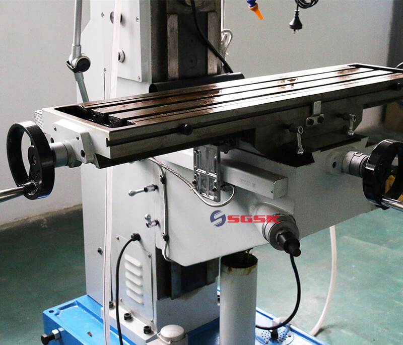 drilling and milling machine