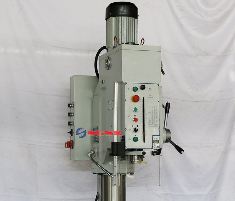 vertical drilling machine