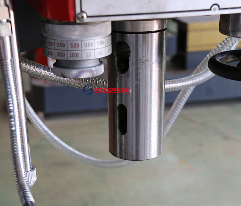 rotary drilling machine