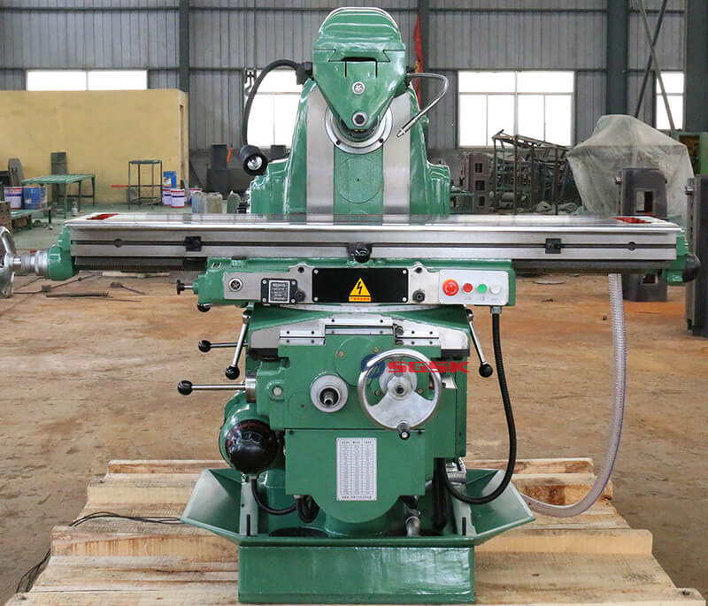 Universal knee type milling machine