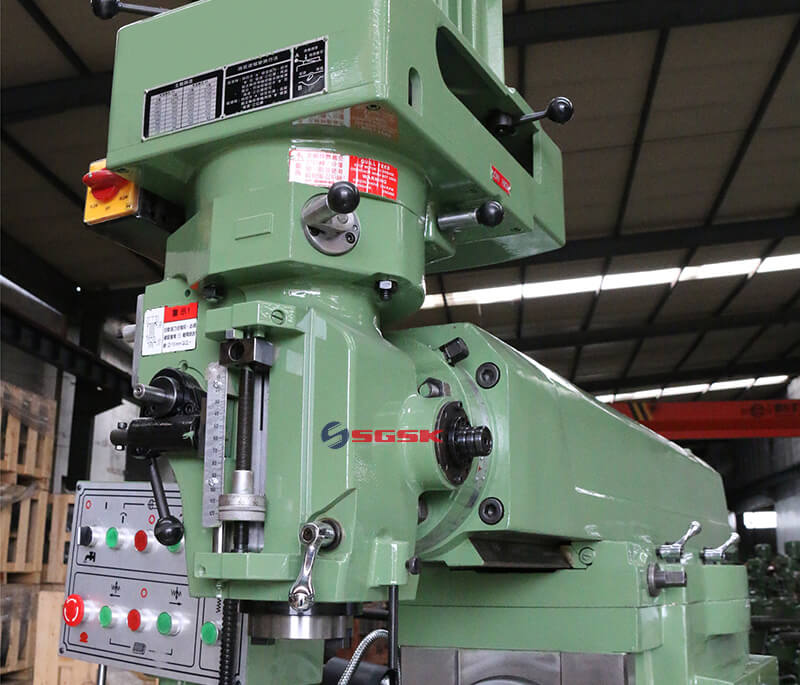 metal milling machine