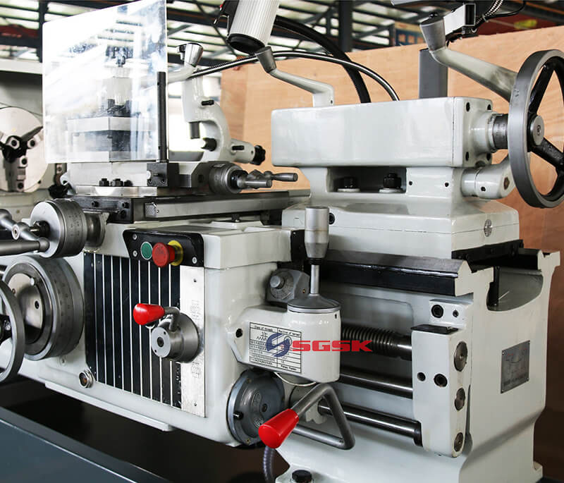 Gap Bed Lathe Machine