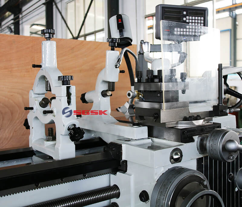 gap bed lathe machine