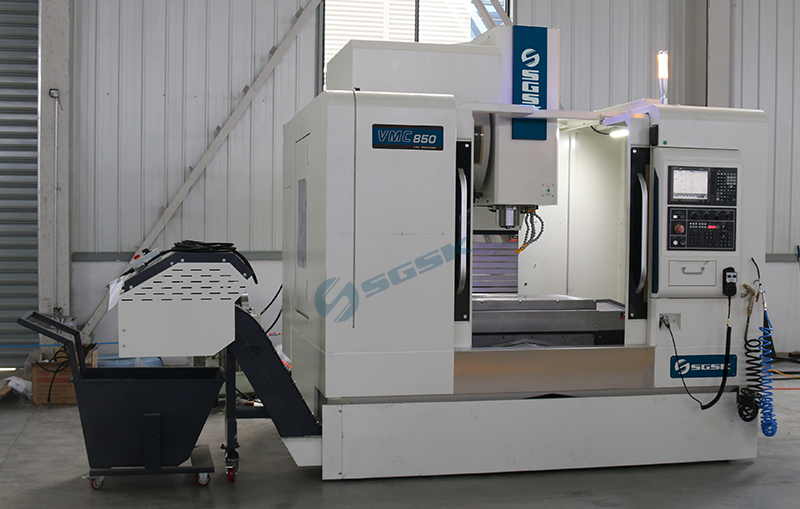 A complete analysis of the causes of tool collision in CNC machining centers
