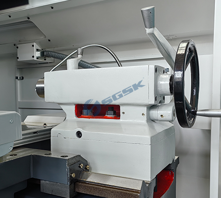 CAK6161 CNC Lathe Machine big bore spindle hole