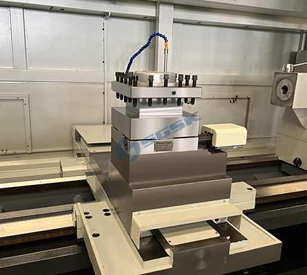 CK61100L CK61125L Heavy Duty CNC Lathe Machine Metal Processing