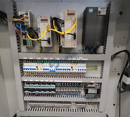 QK1319 CNC Pipe Thread Lathe Machine cnc machining lathes