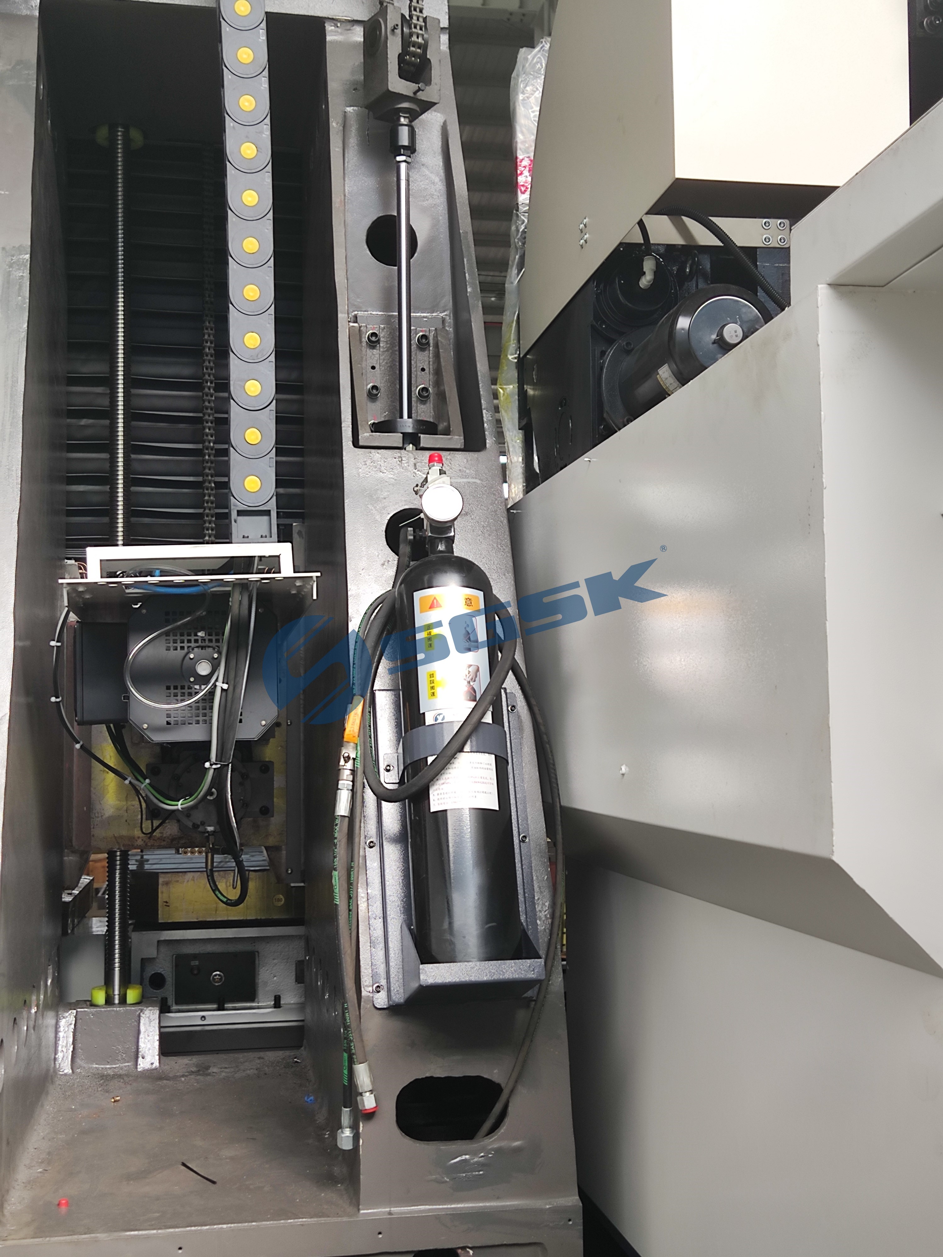 HMC630 CNC Horizontal Machining Center(Double worktables) high precision